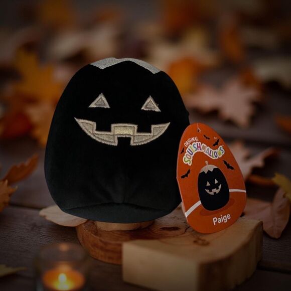 NWT Paige the Black Pumpkin Squishmallows 2021 Halloween Squad Plush Animal 3.5” - Picture 1 of 4